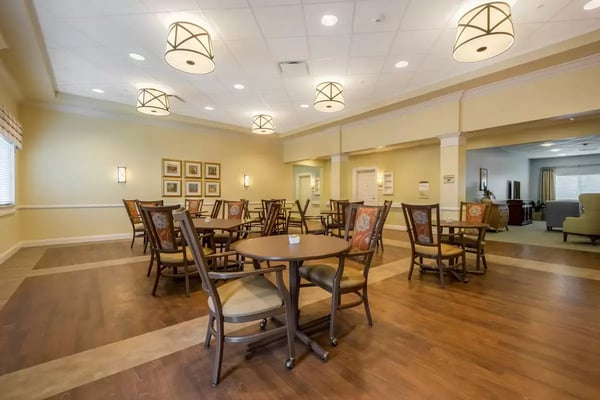 Memory_Care_Dining_Room-1